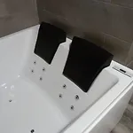 Intimo Y Acogedor 