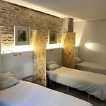 Oda ve Kahvaltı Art&flats *