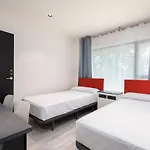 Arena Zone Hotel 3*