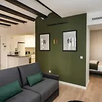 Total Ayuntamiento Apartment *