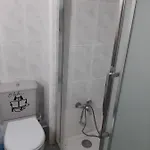 Grande En Piso Compartido Con 2 Adultos בית אירוח