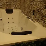 Konukevi Cozy - Banera Hidromasaje