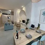 Maravilloso Loft Junto A Ciudad De Artes Y Ciencia דירה *