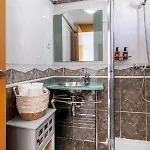 Penthouse Duplex In A 4 Floors Spanish House -8 Min To Center By Metro