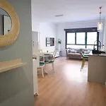Lujoso Hogar Cerca Del Casco Antiguo De La Ciudad Apartamento *
