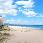 Pansiyon Blue Double Private At Front - En La Playa Piso Compartido *