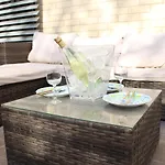 ☆the Peaceful Homestay☆ W/ Terrace⌘parking⌘bbq Quarto em Acomodações Particulares