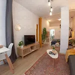 Apartament Ra - Stylish Loft - Walk To The Of
