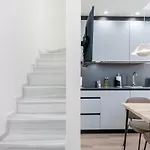 Limehome Carrer De Sant Jacint Apartment *