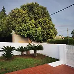 Casa Con Piscina, Jardin Y Aire Acondicionado Cerca De Valencia En La Eliana-l'eliana