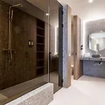 Апартаменты Valencia Guest North Station Pen Suites Валенсия