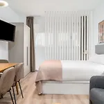 Apartment Limehome Carrer D'antonio Ferrandis Valencia