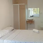 Y Suite. Upv, Uv Y Playa Valência