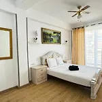 Appartement Assutzena 5 *