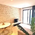 Luxury A40-28 With Terrace And Sea Views דירה