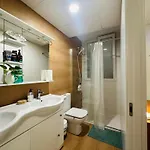 Mirador 1 Del Mercado - Con Bano Privado En El Centro De La Ciudad Vella منزل للإقامة *