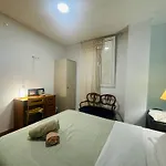 Mirador 1 Del Mercado - Con Bano Privado En El Centro De La Ciudad Vella *