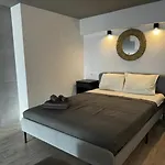 Melia Y Fuster 23c 4*