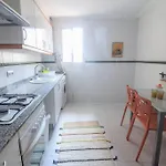 Διαμέρισμα Tranquilo Y Acogedor En El Centro De La Ciudad *