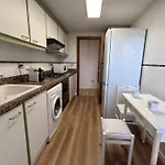 Апартаменты Lovely 3-bedroom 15 Minutes From *