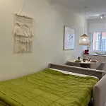 Loft Con Wifi Lavadora Secadora Cama Agradable Muy Proximo Apartamento *