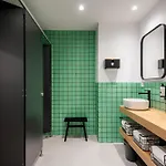 Colo Colo - Single Private Beds * Valensiya