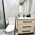 Comfort Near Metro, 2 Bed, 1 Bath Apartamento Valencia