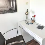 Spacious In With Sea View - 160 Sqm Apartment *