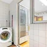Centrally Located Temporary, Very Spacious Pataconabluerentals Διαμέρισμα *