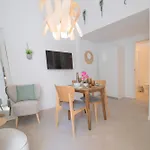 Daire If - Loft Estudios Encantadores Y Bien Conectados En Zona Residencial Malilla