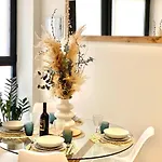 Beautiful Modern Loft 1km From The Sea In Valencia