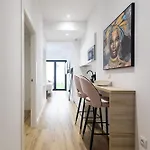 公寓式酒店 Lola By Concept Flats 3*