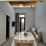 Mandarina - Unique In * Valencia