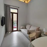 Mandarina - Unique In