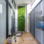 Charming Urban In *
