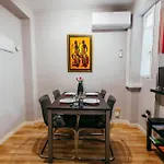 Queen Apt, 2min To Beach, Terrace, 3bd, 6pax Appartement Valencia