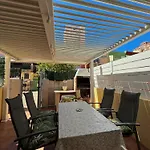 Casa Con Barbacoa En Urbanizacion Privada Villa Valencia
