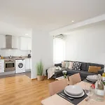 Singularstays Plaza Andujar Apartament *