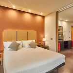 Silken Puerta Отель 4*