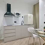 Apartment Romantic N1 Oceanografico Virkin