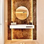 Saristays Center L Apartment *