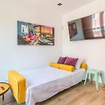 Luxury New 10 Min Walk To The Beach, Late Checkout