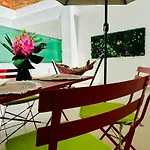 Planas 3 Designer Aparment With Terraza In Ruzafa Soho