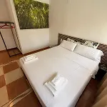 Con Cocina Y Bano Privado De Temporada Vacaciones Largas Long Desde 11 Noches Valência