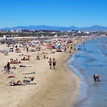 Cabanal Beachfront - 1 Min To Sea, Ac, Smarttv, Balcony Apartamento