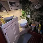 Unique Experience In Sailboat! In The 4 Seasons!! B Shi Botel *