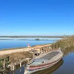 Unique Experience In Sailboat! In The 4 Seasons!! B Shi *