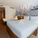 Easyhotel Ciutat Vella Szálloda 2*