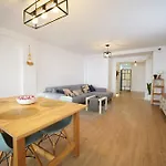 Casa Ross En Ruzafa Homestay