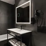 Blanq Gran Via 4* Валенсия